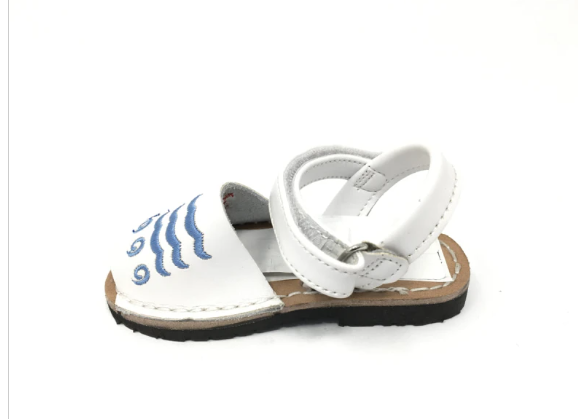 Sandalias Blancas Bebé Niña con Diseño Marinero de piel  marca bubble kids
